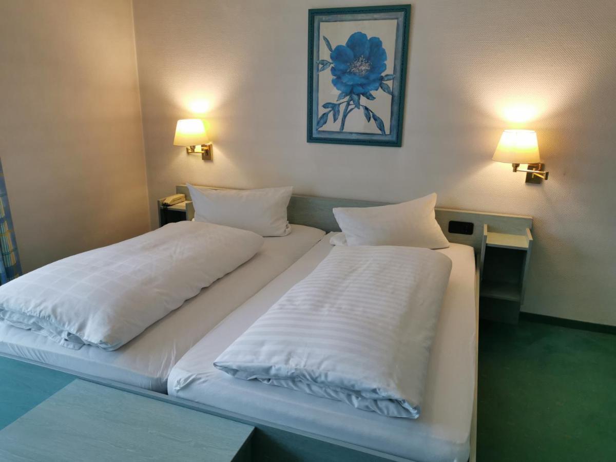 Hotel Deutsches Haus Bad Brueckenau Ngoại thất bức ảnh