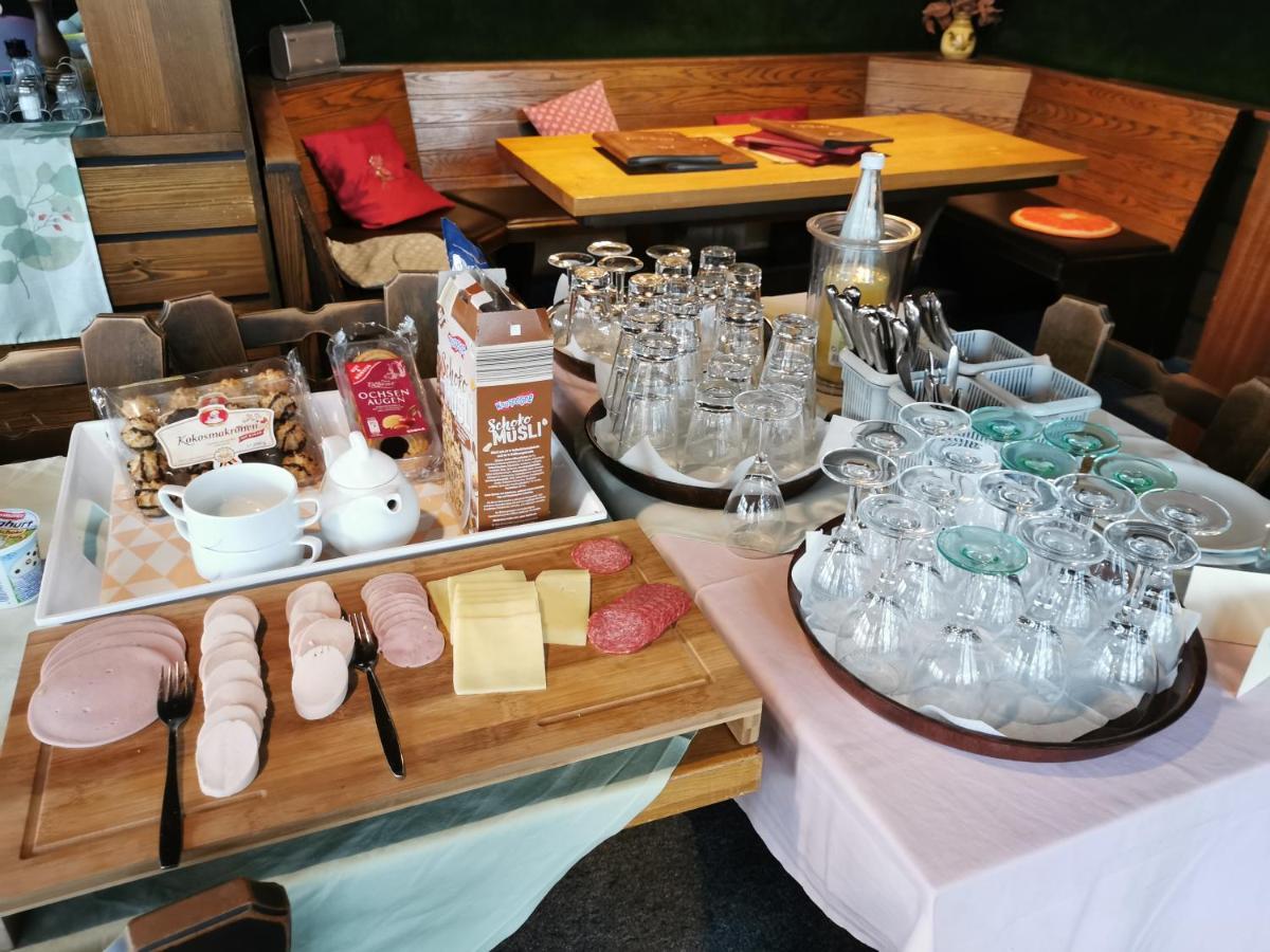 Hotel Deutsches Haus Bad Brueckenau Ngoại thất bức ảnh