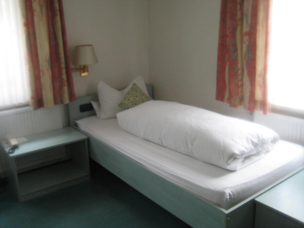 Hotel Deutsches Haus Bad Brueckenau Phòng bức ảnh