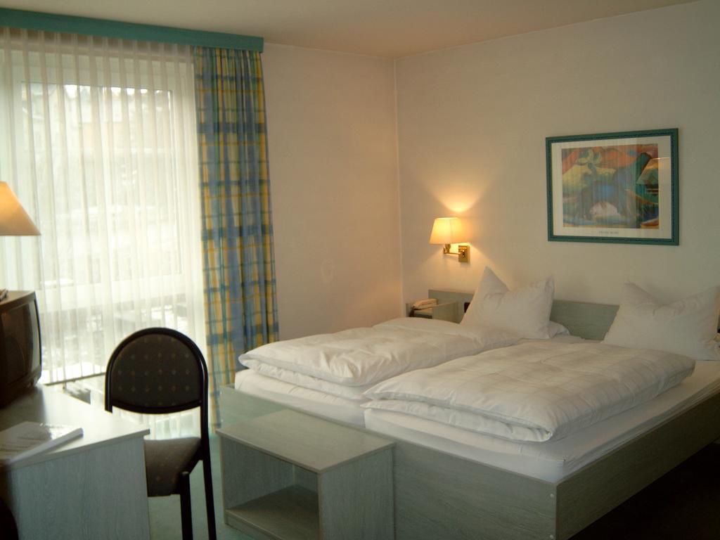 Hotel Deutsches Haus Bad Brueckenau Phòng bức ảnh