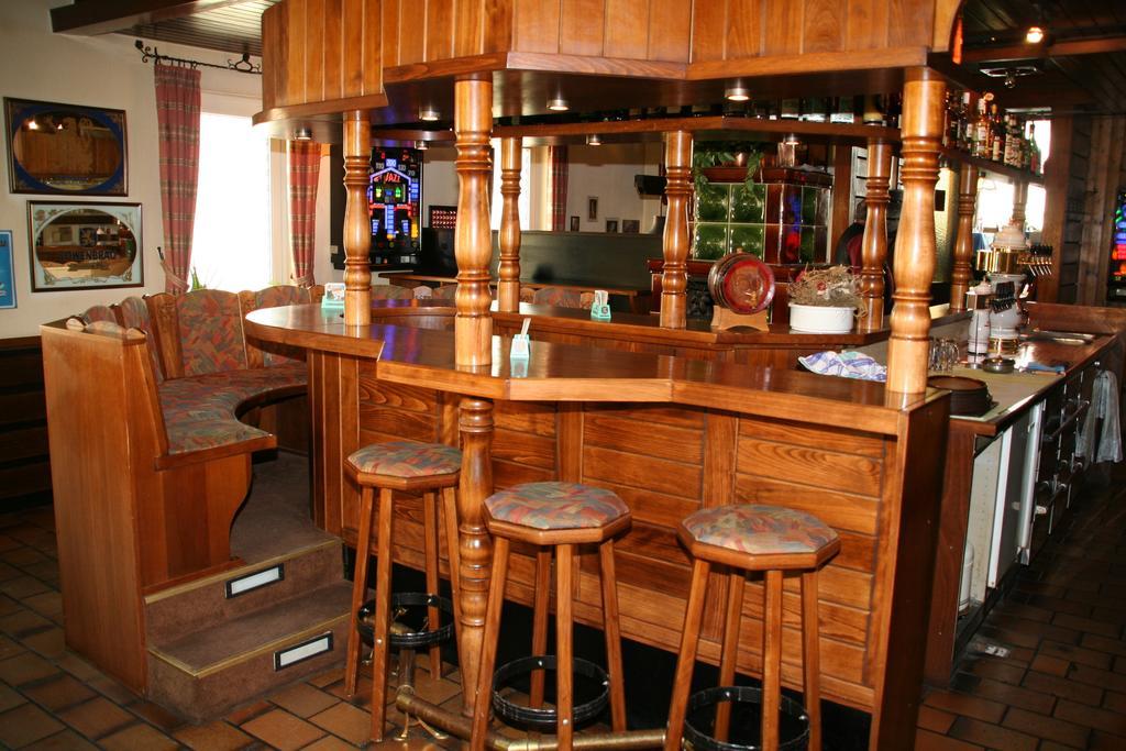 Hotel Deutsches Haus Bad Brueckenau Ngoại thất bức ảnh