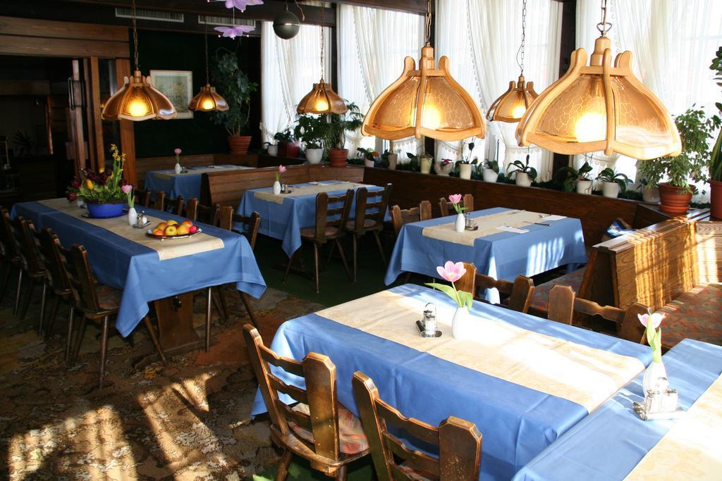 Hotel Deutsches Haus Bad Brueckenau Ngoại thất bức ảnh